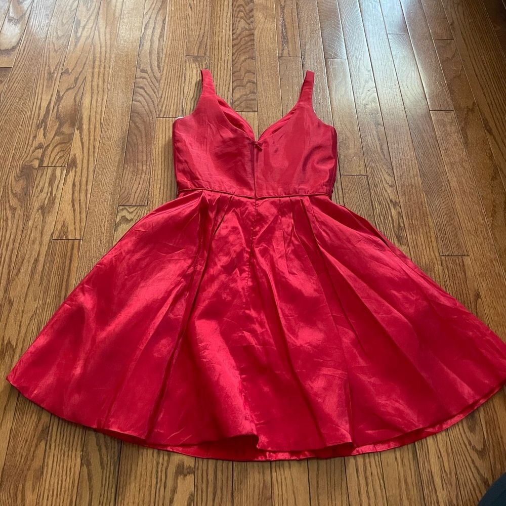 Sherri Hill Red Mini Cocktail Dress Women’s Sz 2 - Picture 2 of 12